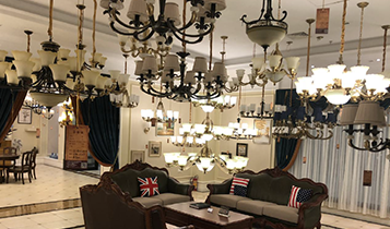 我們的美式銅燈區(qū)